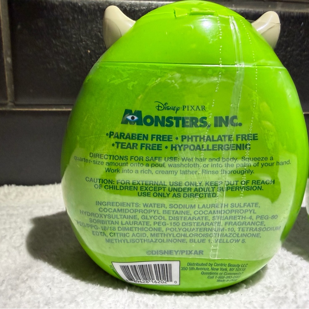 Mike Wazowski 3-in-1 Kids Body Wash, Shampoo & Conditioner - Bright Green Bottle - Picture 3 of 3